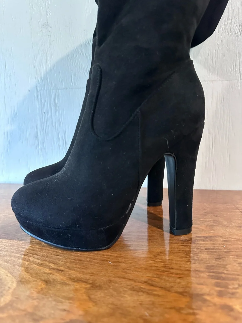 Dreampairs Women's Black Knee-High Platform Heel Boots